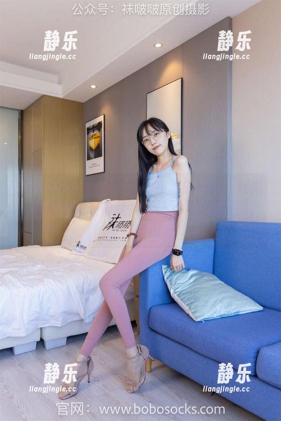 BoBoSocks袜啵啵-小淳 BoBoSocks袜啵啵 - 小淳的一招:短肉丝搭配脚尖加固款,赶快下载这份美图,推荐给朋友