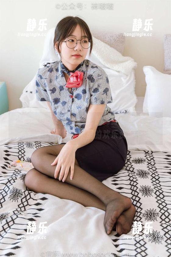 BoBoSocks袜啵啵-小甜豆 BoBoSocks袜啵啵 - 脚对脚,手挠手,小甜豆写真集里的欢乐资源
