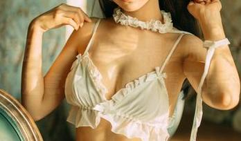 GIRLT果团网 – 松果儿黑丝原图分享，福利在前，注意小心你的眼睛不要眩晕哦！