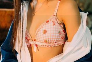 GIRLT果团网 – 最新合集：酸酱兔的女孩们，吃不饱脑袋里却满是创意！