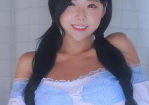 来了，Habin夏彬(하빈)的办公室美图合集，办公室的另一种打开方式！