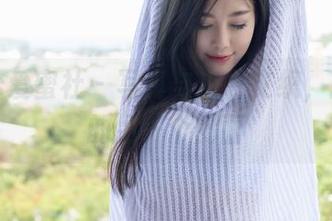 IMiss爱蜜社 – 写真与内衣交织，张思允的另一个侧面
