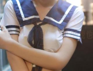 MFStar模范学院 – 柳侑绮Sevenbaby的黑丝美图更新，哇，旁边的我也快变黑了！