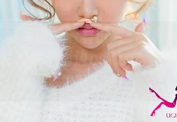 UGirls尤果网 – 看着田熙玥的水手服图片，我突然想有个海边party，资源就等你来搭配下哦！