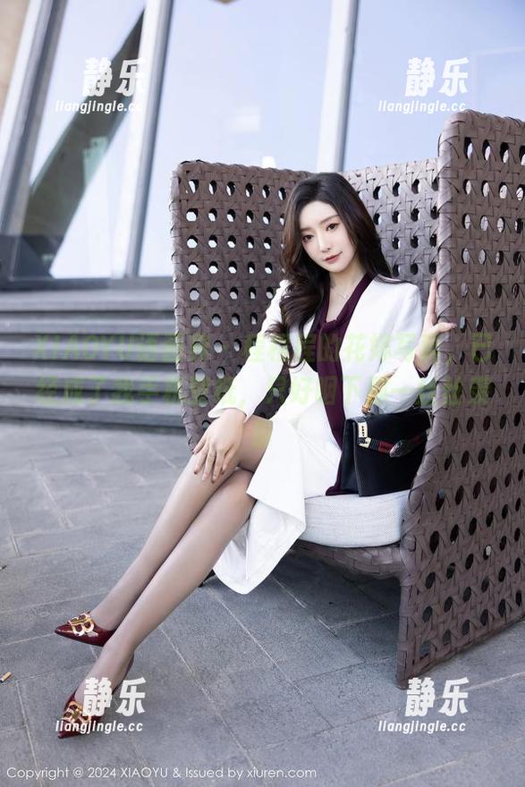 XIAOYU语画界 - 程程程的花嫁写真，已经成了我手机壁纸，只好咽下那一丝丝羡慕