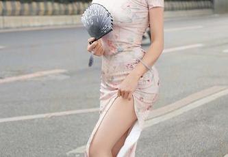 Xiuren秀人网 – FoxYini孟狐狸的死库水，原图竟然还免费提供，哇，这应该会引起不少讨论吧。