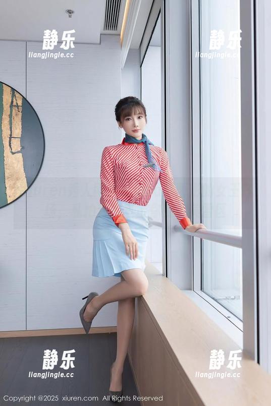 Xiuren秀人网-Laura苏雨彤 Xiuren秀人网 - Laura苏雨彤的女王气场,私拍套图直击你的审美雷区