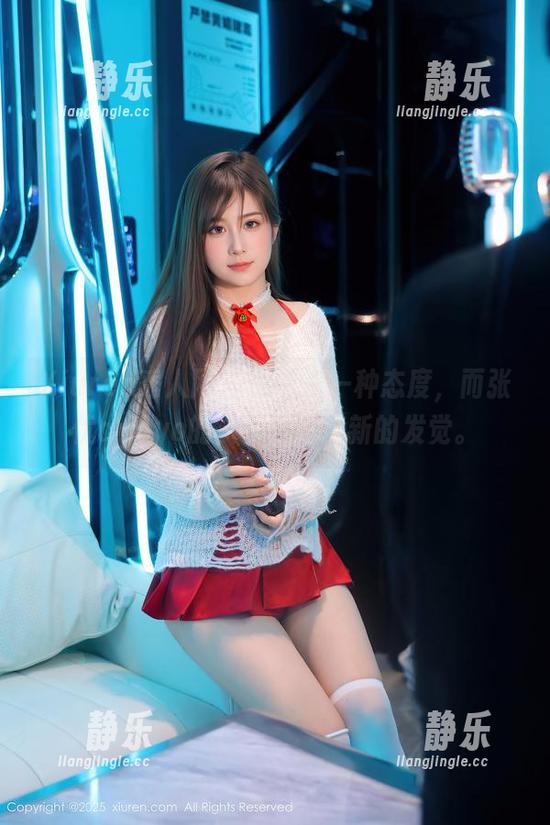 Xiuren秀人网-张优ayoyo Xiuren秀人网 - 吊带是一种态度,而张优ayoyo的资源则是全新的发觉。