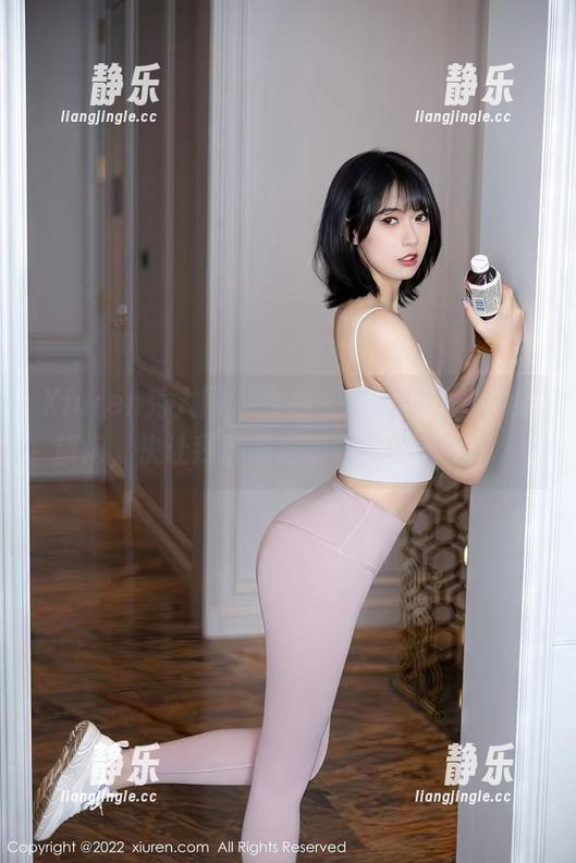 Xiuren秀人网-抖娘利世 Xiuren秀人网 - 作品:抖娘利世,一身旗袍,快让我暂时忘记现实的枯燥啊。