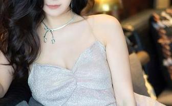 Xiuren秀人网 – 私拍巴厘岛，美图乱入，是小逗逗和海风的故事。