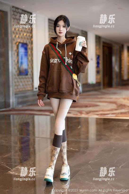 Xiuren秀人网-李丽莎 Xiuren秀人网 - 李丽莎的办公室探访:高清图库带你窥探不一样的职场一角