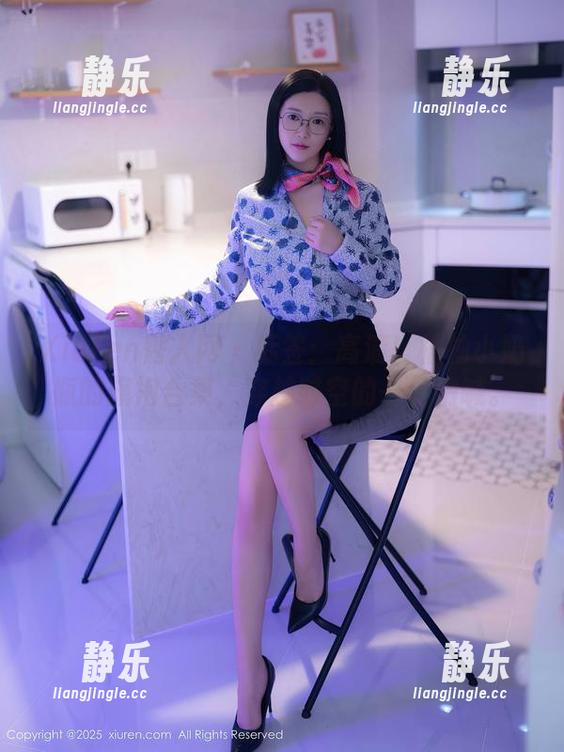 Xiuren秀人网-柚柚小奶瓶 Xiuren秀人网 - 标签:高清!柚柚小奶瓶的旗袍合集,穿越时空的一份呐喊。