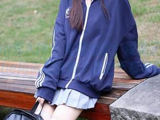 Xiuren秀人网 – 美图出炉：糯美子MINIbabe用旅拍拯救了我的手机屏幕。