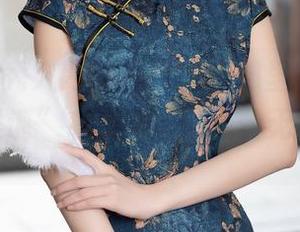 Xiuren秀人网 – 哎呀，在哪里找到韩静安的“圣诞”私拍资源？点赞无数の资源。