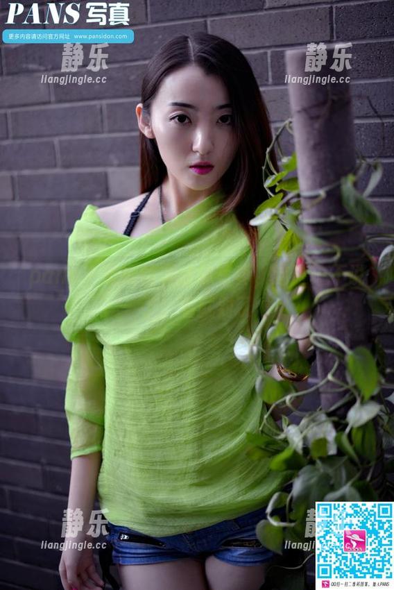 pans-妮妮 pans - 妮妮的黑丝袜写真,这腿…不说了,看就对了