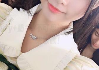 Wendy+奶牛=不可思议的写真图片，快来瞅瞅！