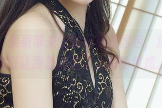 丽柜 – 乘乘带来的职场艳遇图包，这种新鲜感让我差点忘了上班的焦虑。