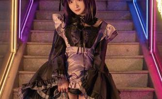 九九八吖的写真，到了“自拍也能有深度”这个境界了吗？