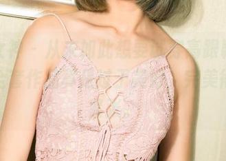 克拉女神 – 从未如此想要试穿高跟鞋，百琳的全套作品真是过于美好，完美得让我紧张。