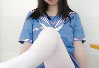 十万珍吱伏特的私拍，一路滑到“臀恋妹抖”，啥时候才能“抖”个够？