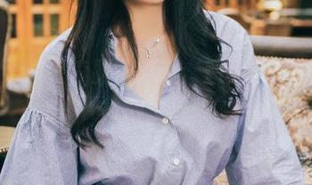 头条女神 – 李丽莎泳装套图更新：你敢直视我的波涛吗？