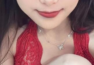 微密圈 – 在奶雯的私房里，纯白是一种态度！