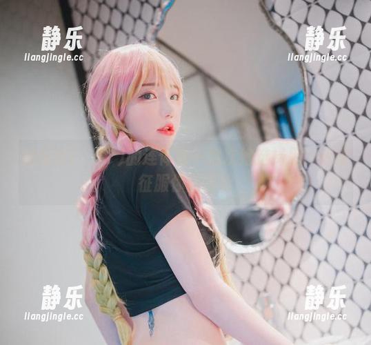孙乐乐(손예은)的连体衣—这次她选择用cos来征服你的眼球