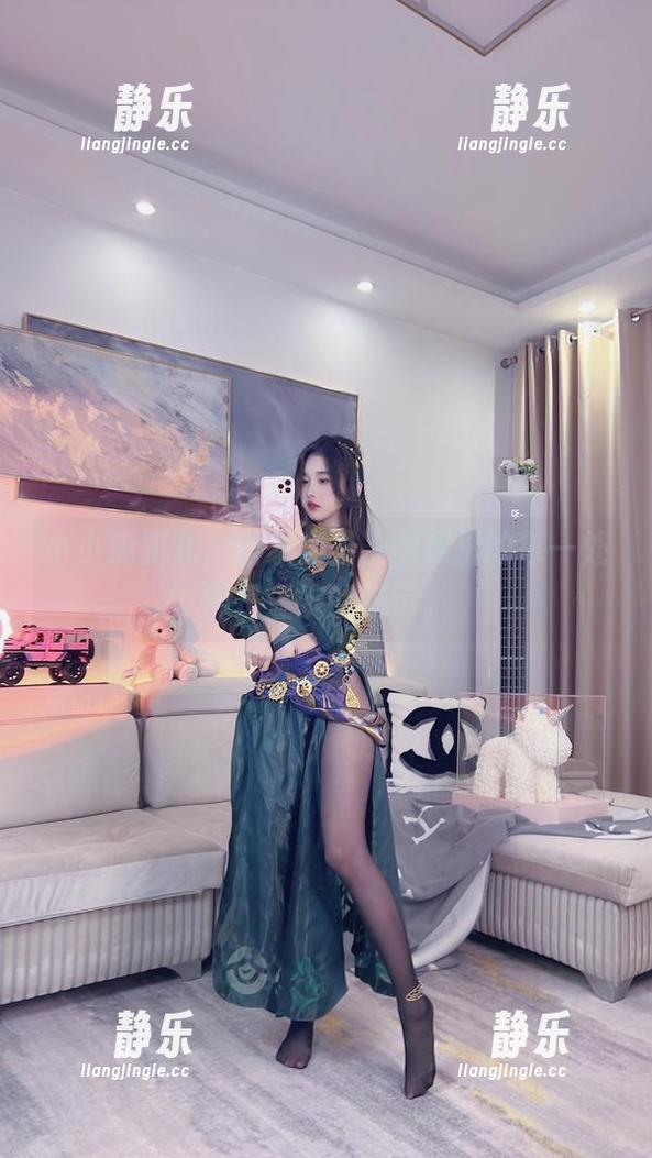 小小奶瓶儿 小小奶瓶儿,居家光景,图库里的每一处都是温婉的暗示。