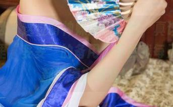 尤果网 – 这位萌神妹妹的婚纱，真该放到网盘里“妥妥”的备用，不然我每天想看都得擦擦眼睛！