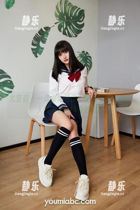 尤蜜荟-王若凡 尤蜜荟 - 一席海边狂潮,王若凡的图包让人停不下来的奇妙旅程