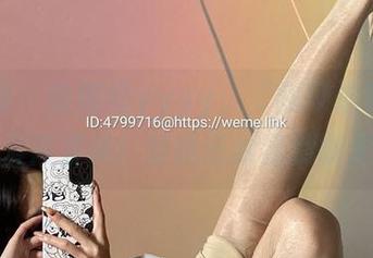 微密圈 – 徐绾绾yyyy：“我可是有原图的可爱背景哦！壁纸还给我别拿走！”