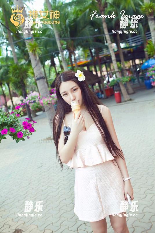 推女神-施忆佳Kitty酱 推女神 - 把施忆佳Kitty酱的秘书画面线放到在线图集,就很有那回事。