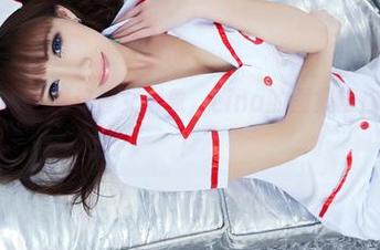 推女郎 – 别小看这修女形象，Lina的图集够你聊一整天！