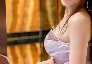 星野咪兔的春桃合集在线，愣是一种同龄人的羡慕，哈哈。