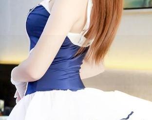 果团网 – 黄歆苑的护士美图，画风为何如此撩人？