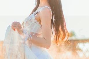 内衣写真：桜桃喵如何把平凡变得不平凡？