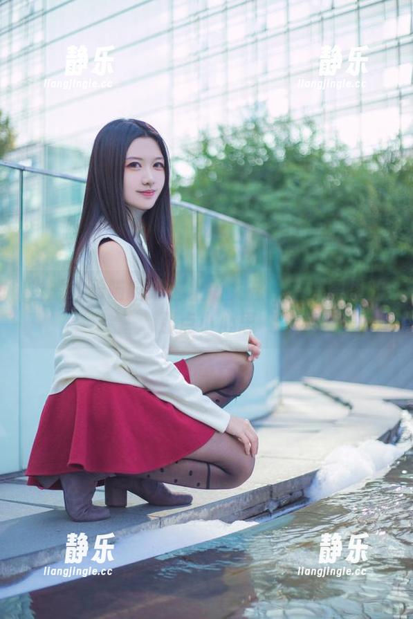 源纱希喵喵喵 当源纱希喵喵喵遇上‘女孩’:原图里的那点小心思