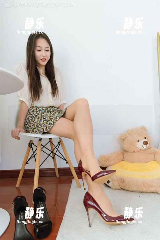 物恋传媒-嘉木 物恋传媒 - 美图合集来电,快看嘉木的高跟鞋有多绝。
