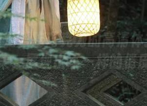 可能是白莉爱吃巧克力的高清体操服作品集，展现出不一样的俏皮