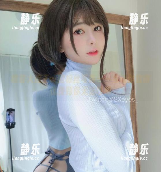 眼酱大魔王w 眼酱大魔王w的棕丝写真——当动作变得优雅到你无法呼吸