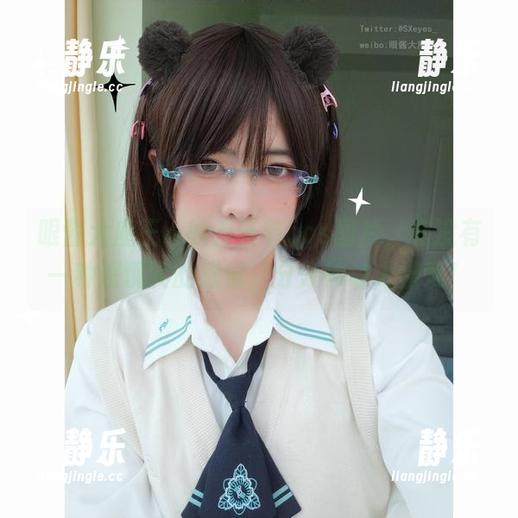 眼酱大魔王w 眼酱大魔王w的万圣节cos图片,有没有一种超现实的感觉,分分钟让人出戏!