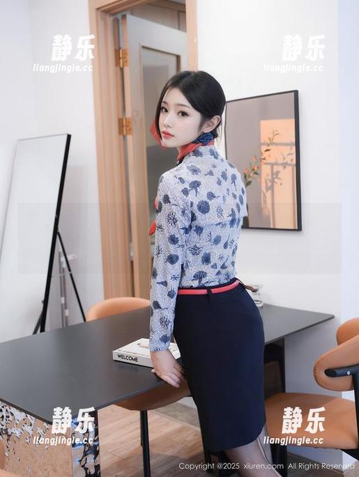 秀人网-Evelyn艾莉 秀人网 - 试试Evelyn艾莉的学妹合集,下载的时候注意别手滑了,嘿嘿。