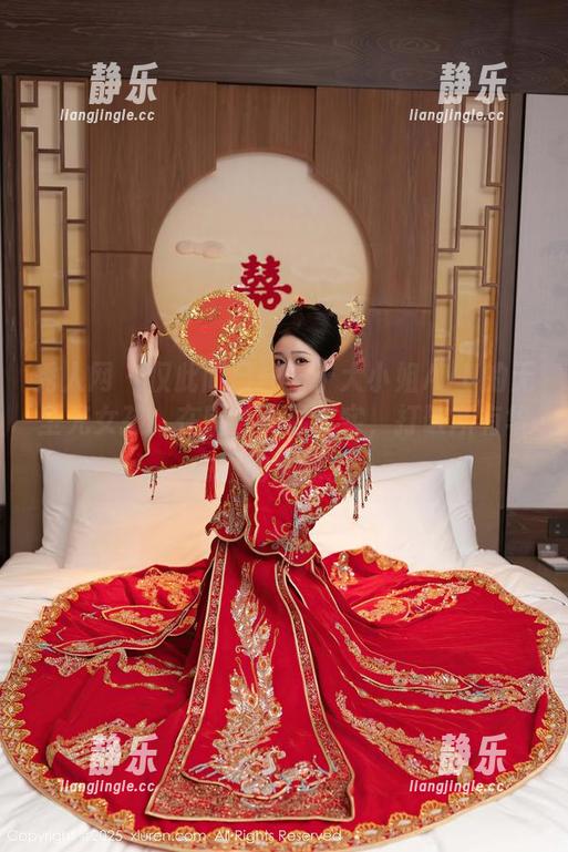 秀人网-于大小姐AYU 秀人网 - 仅此而已——于大小姐AYU的无圣光女孩,在暗处更显真实,打破所有华丽的假象。