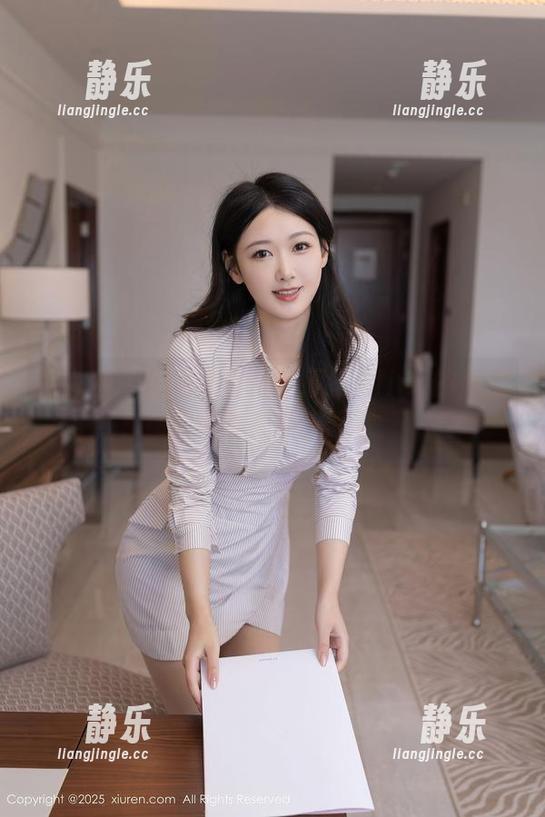 秀人网-双笙Alina 秀人网 - 粉色大作战:双笙Alina的高清演绎实在抓人眼球
