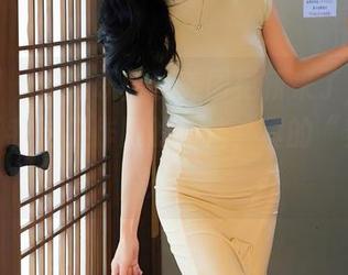 秀人网 – 璀灿职业装美图更新来了，完全颠覆了我对工作服的看法，真的“穿”出彩了。
