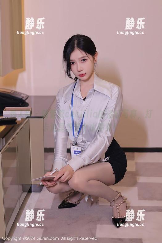 秀人网-陆萱萱cecillia 秀人网 - 陆萱萱cecillia的浴缸写真,打卡这里想当个水精灵!