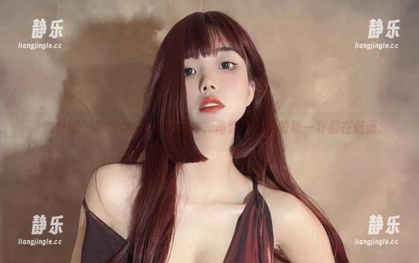 纪念小小v 微密圈 - 纪念小小v穿的毛衣,高清图库里的每一针都在低语