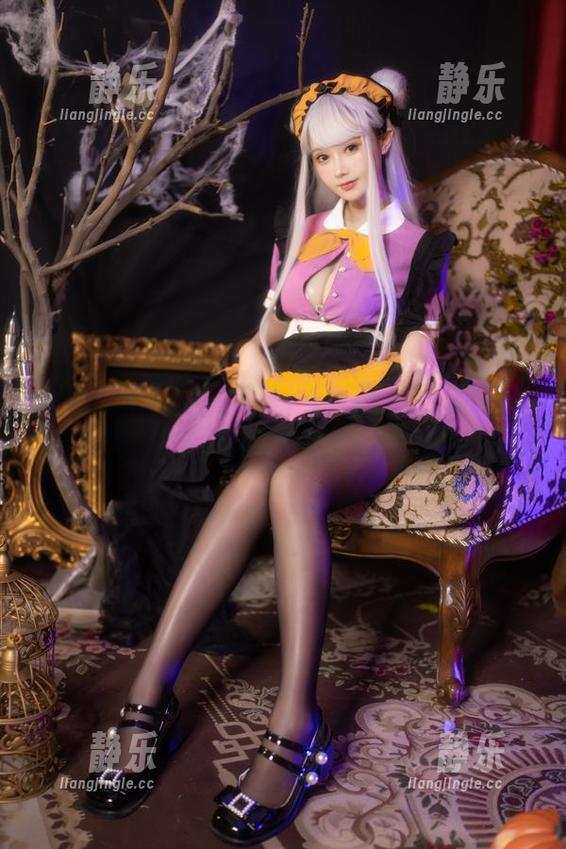羽生三未 羽生三未带你搞事情,蓝白私房写真一波直接袭来!