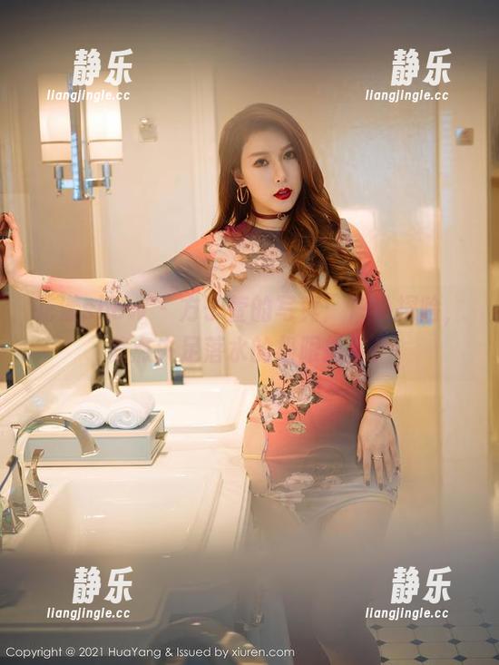 花漾show - 方子萱的写真：户外探险，差点失足落水的极限挑战！