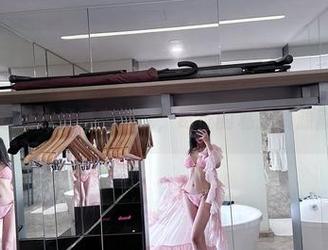 微密圈 – 这连衣裙真有话说，葛征的私拍资源就在这里！